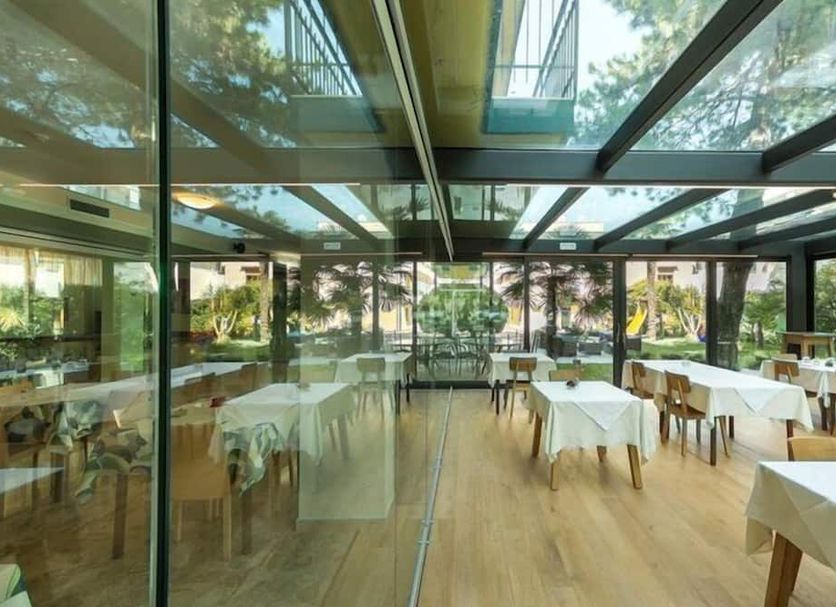 Εστιατόριο Φωτογραφία