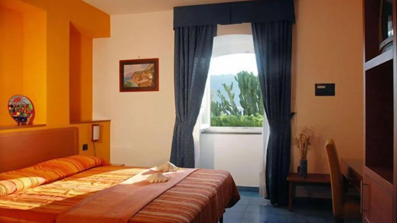 Hotel La Tonnara