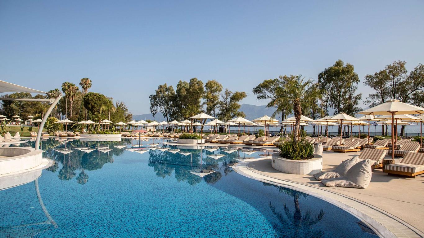 Louis Kerkyra Golf