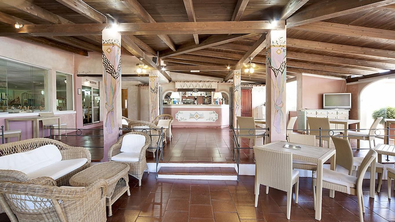 Colonna Beach Hotel Marinella
