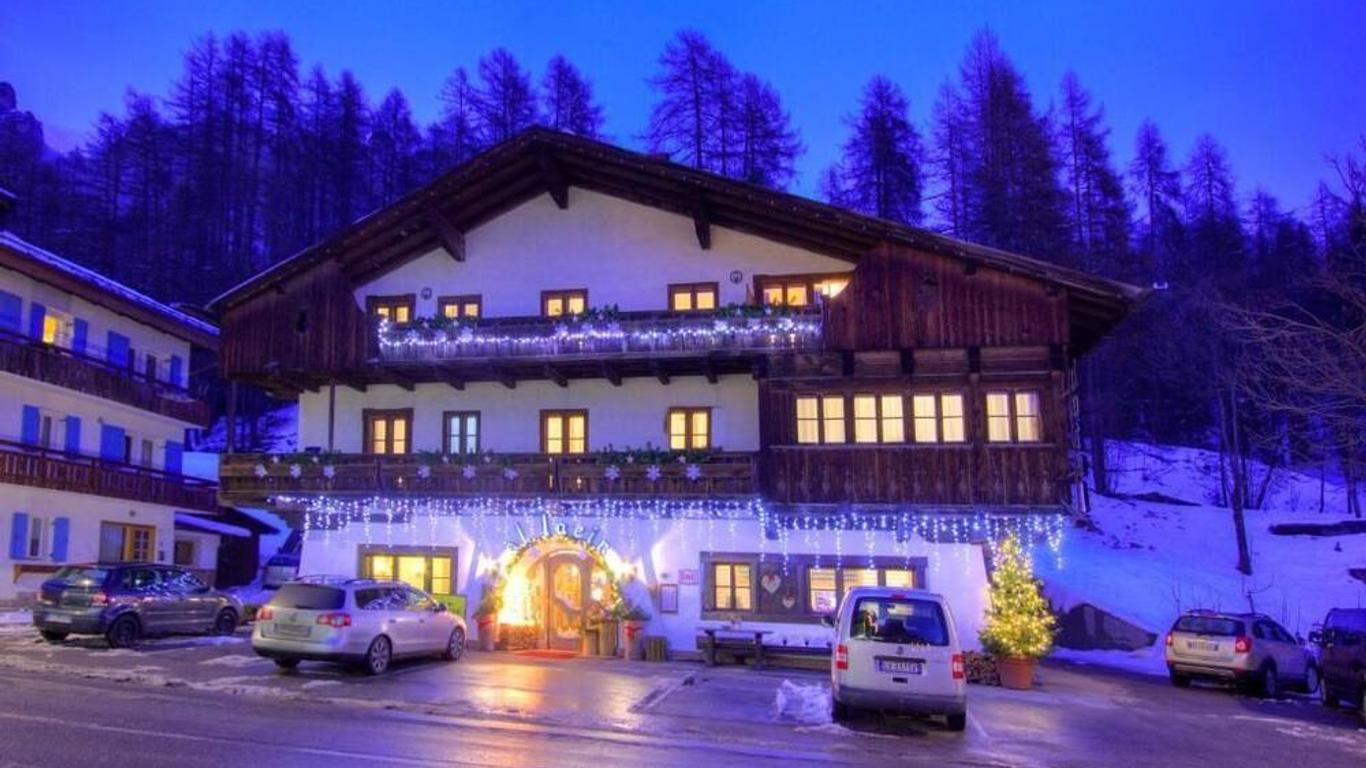 Hotel Al Larin