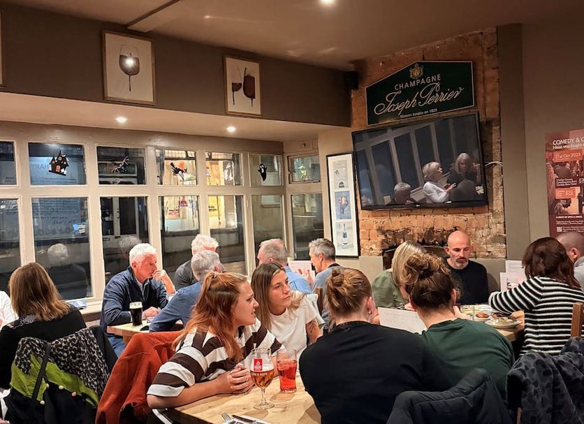 Εστιατόριο Φωτογραφία