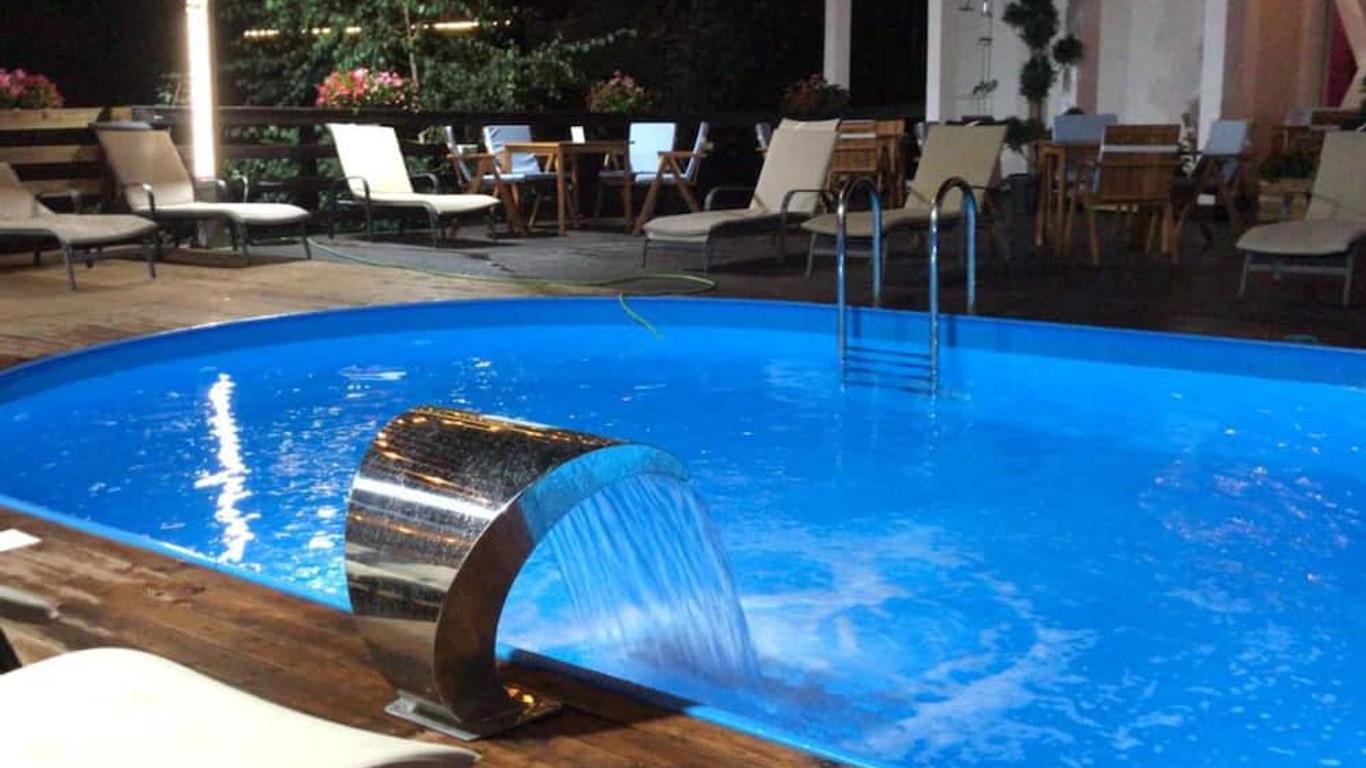 Alpin Aparthotel 2302