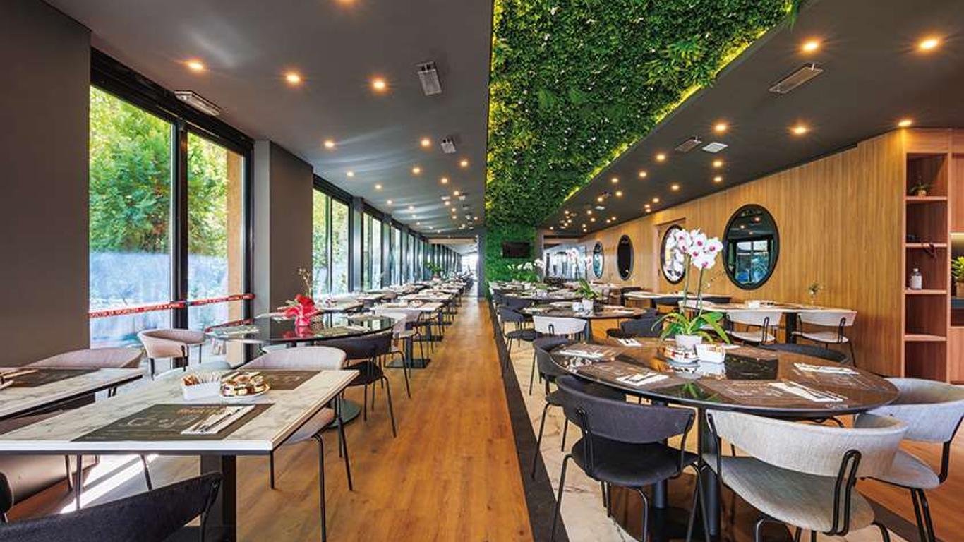 iH Hotels Bologna Amadeus