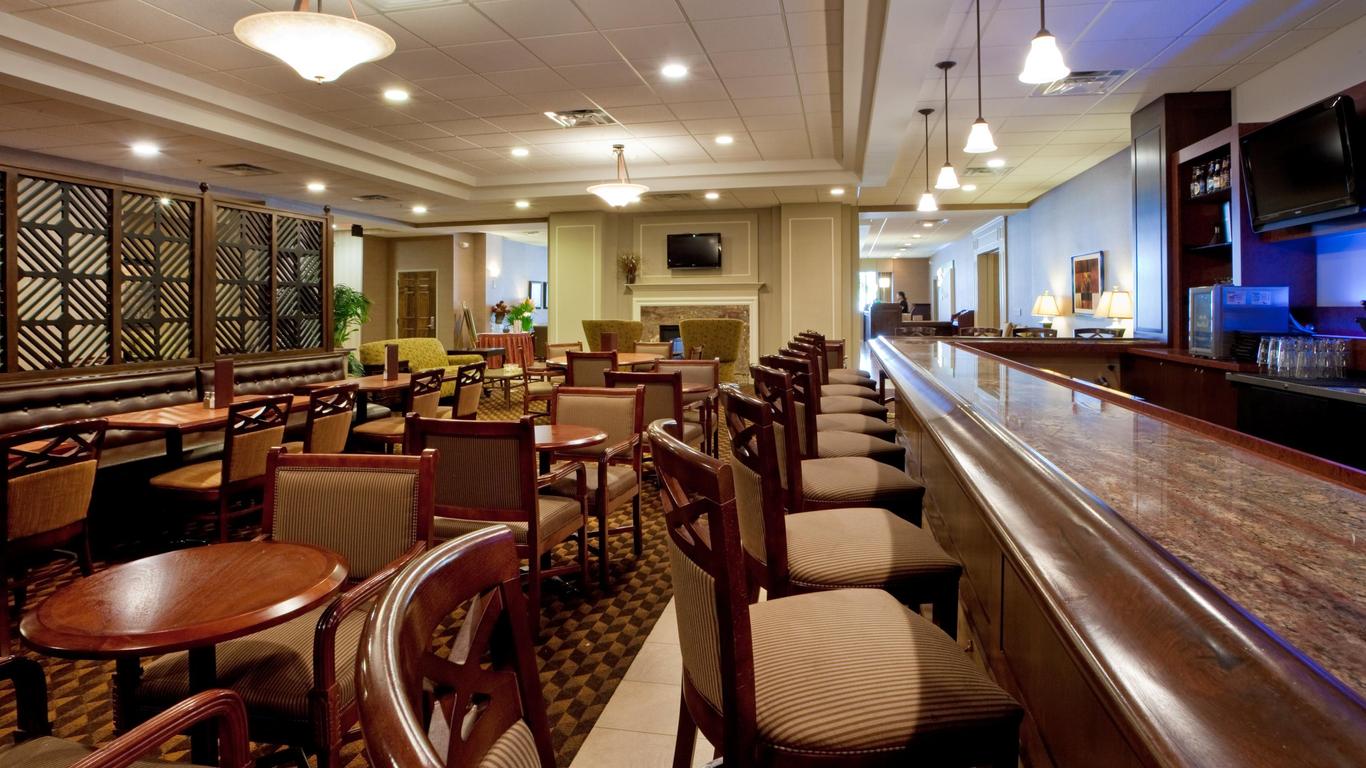 Holiday Inn Charlottesville-Univ Area