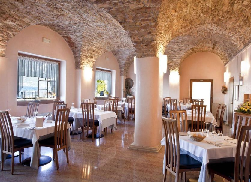 Εστιατόριο Φωτογραφία