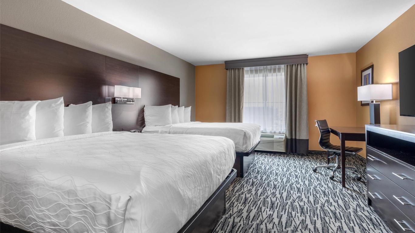Best Western Plus Denton Inn & Suites