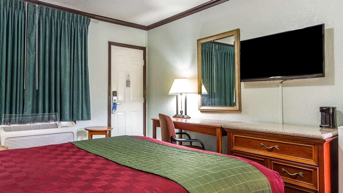 Rodeway Inn