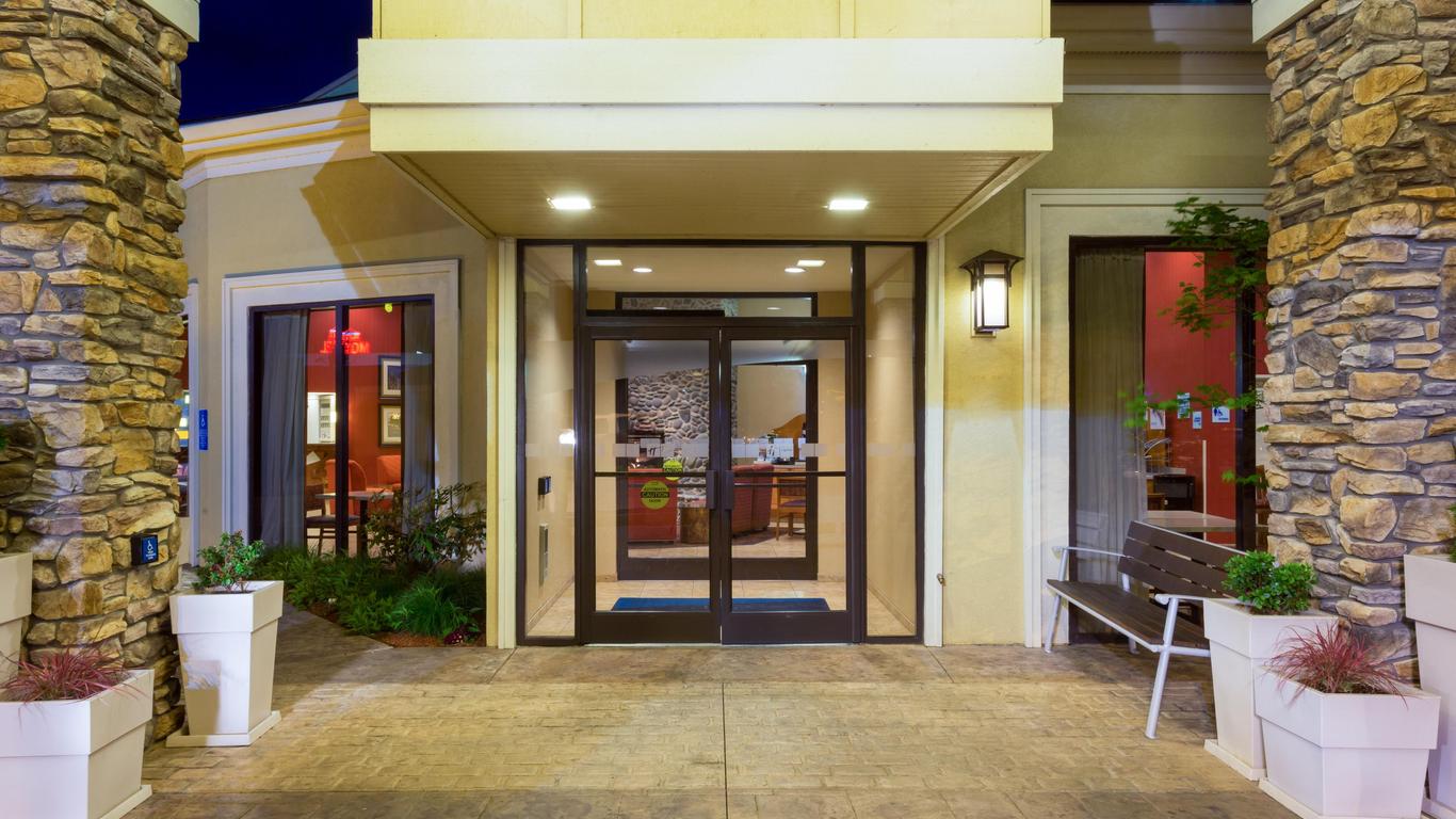 Holiday Inn Express Roseburg