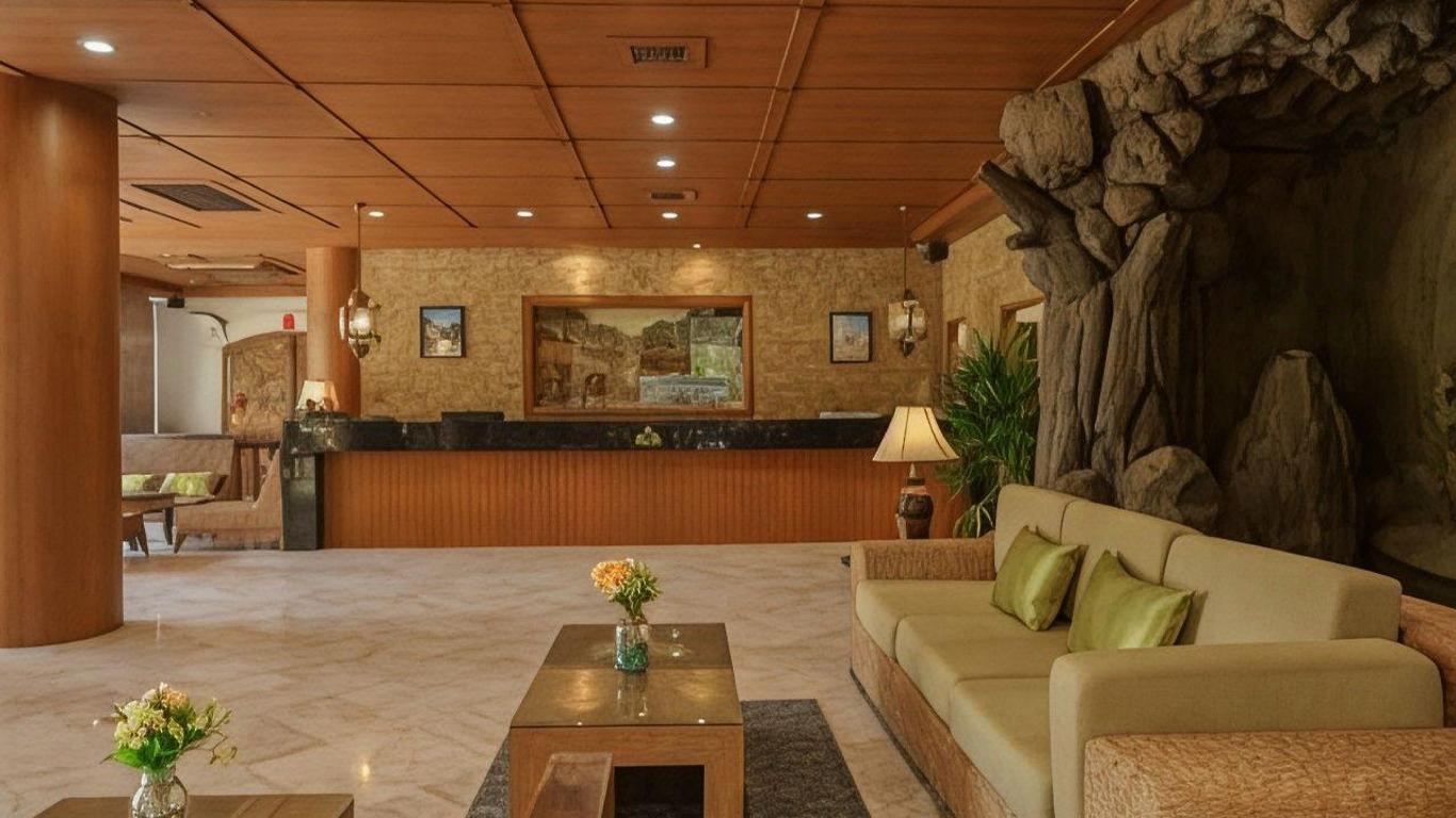 Jolly Suites & Spa Hotel