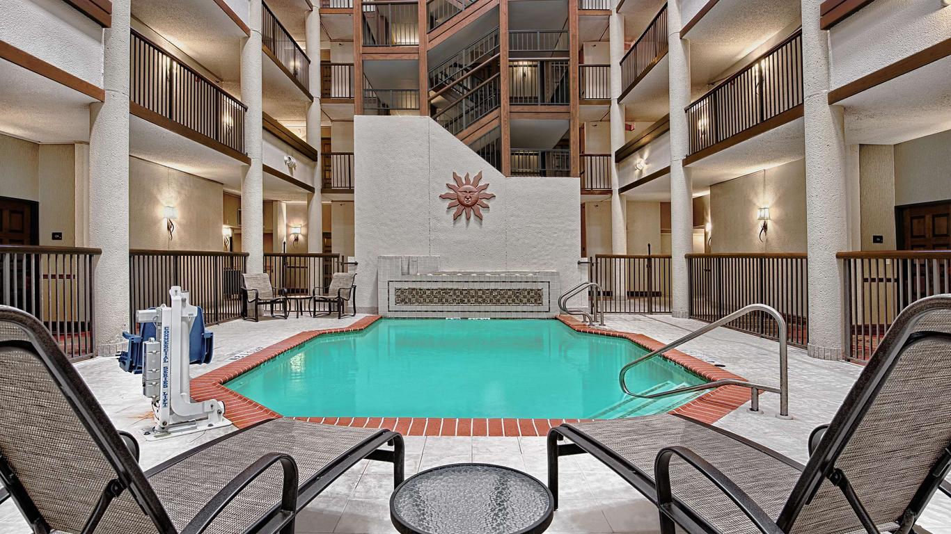 Hilton Garden Inn San Antonio Airport