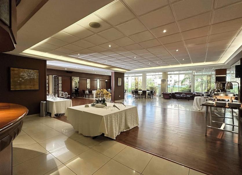 Εστιατόριο Φωτογραφία