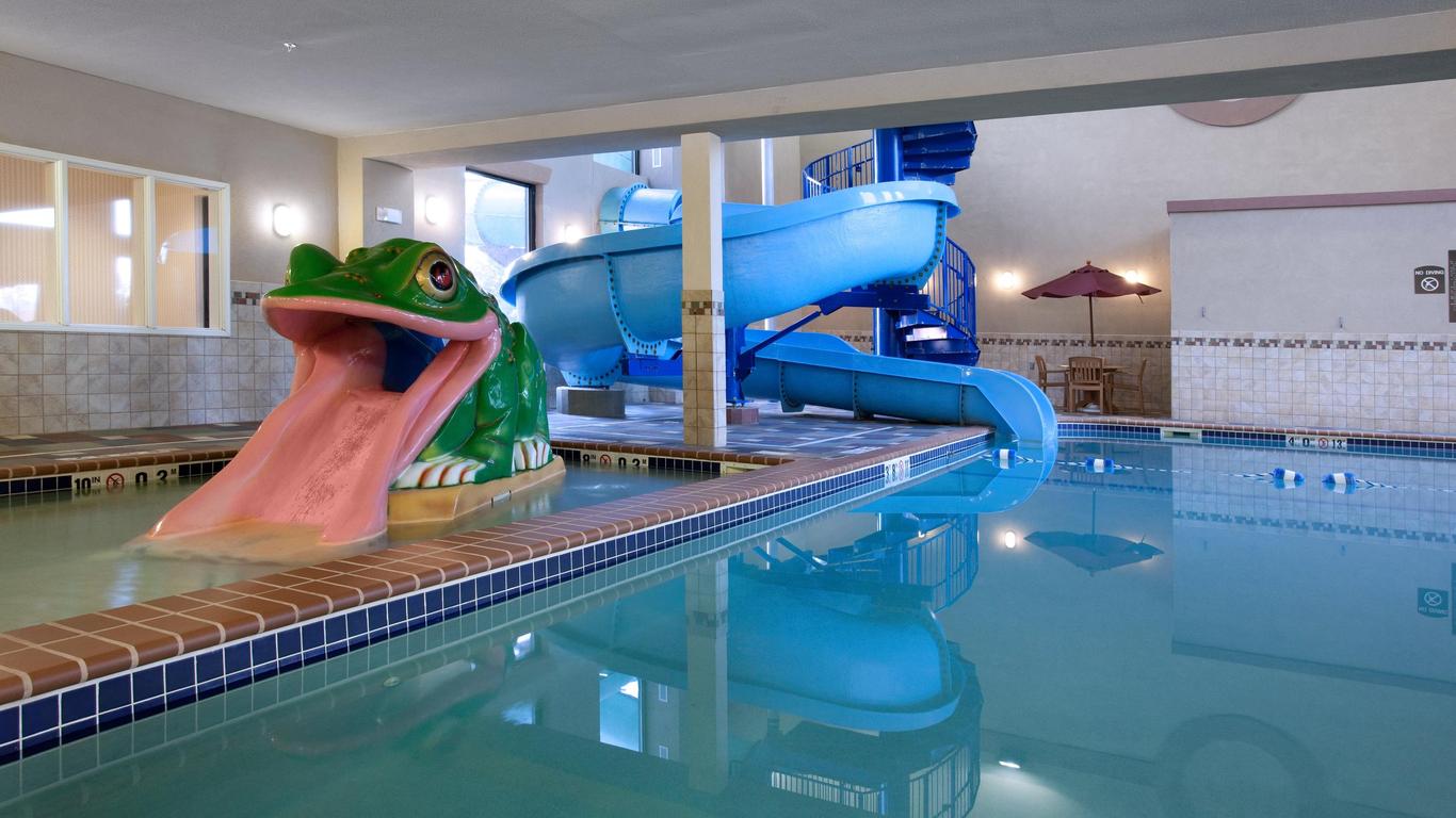 Holiday Inn Express Hotel & Suites Longmont, An IHG Hotel