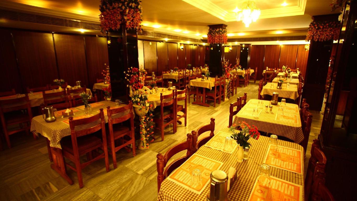 Hotel Sindhuri Park