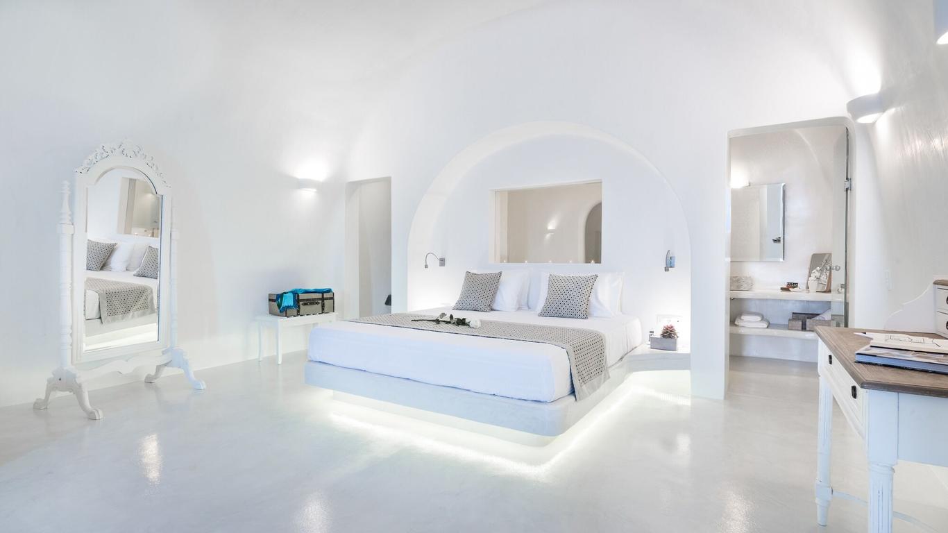 Maregio Suites