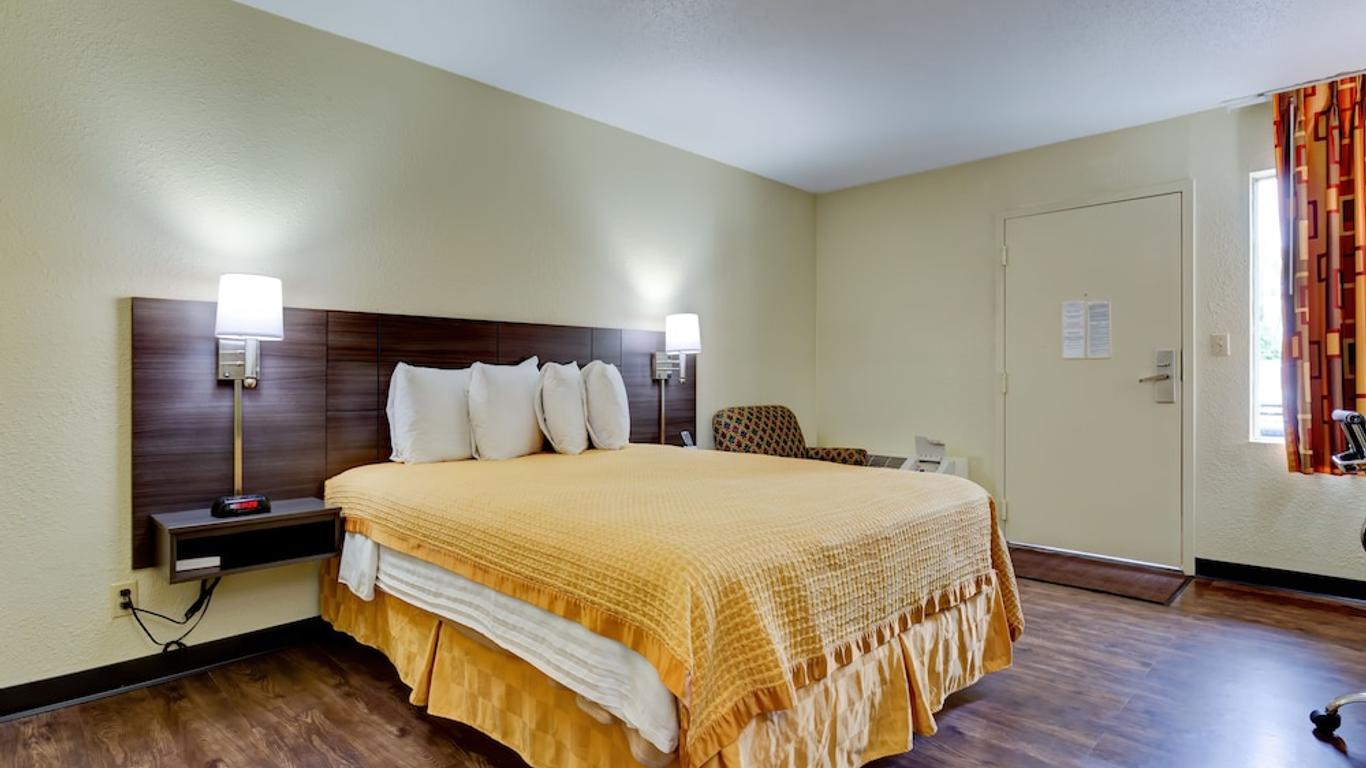 Continental Inn Charlotte