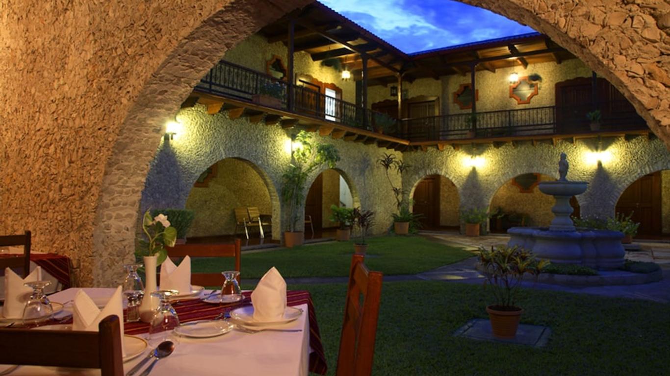 Hotel Del Patio