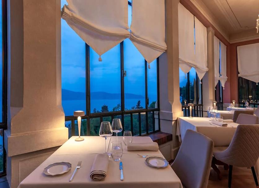 Εστιατόριο Φωτογραφία