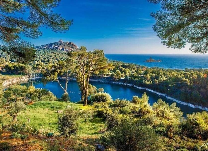 Θέα στην ύπαιθρο Φωτογραφία
