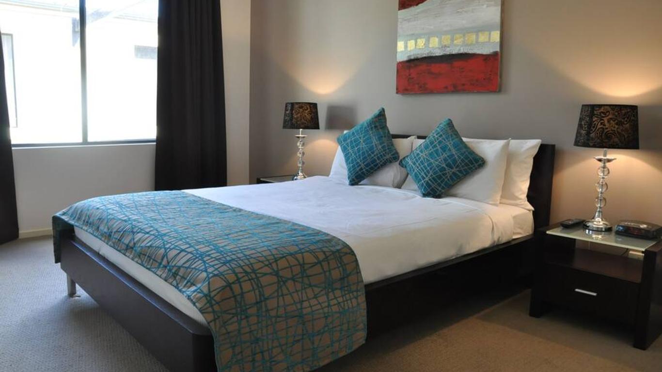 Rnr Serviced Apartments Adelaide
