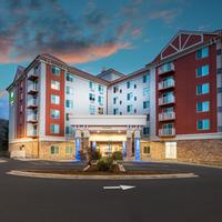 Holiday Inn Express & Suites Asheville Downtown, An IHG Hotel