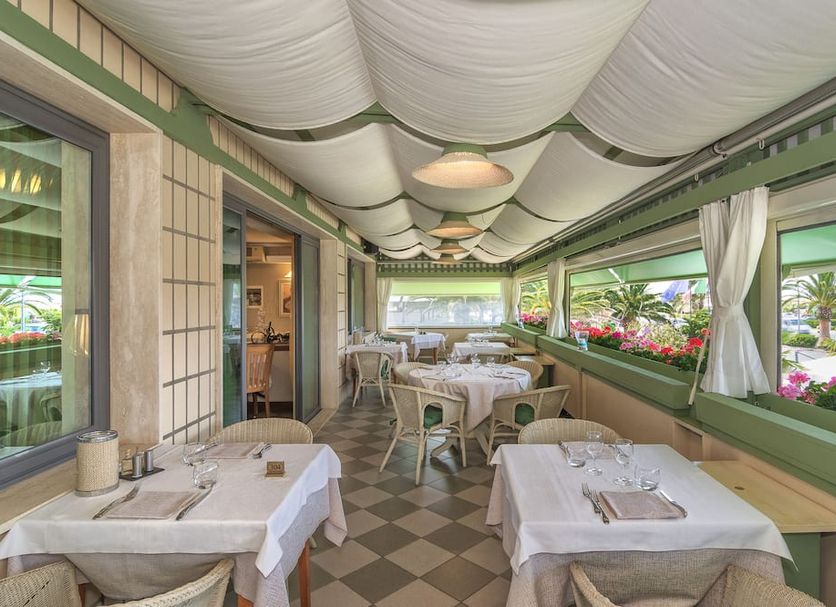 Εστιατόριο Φωτογραφία