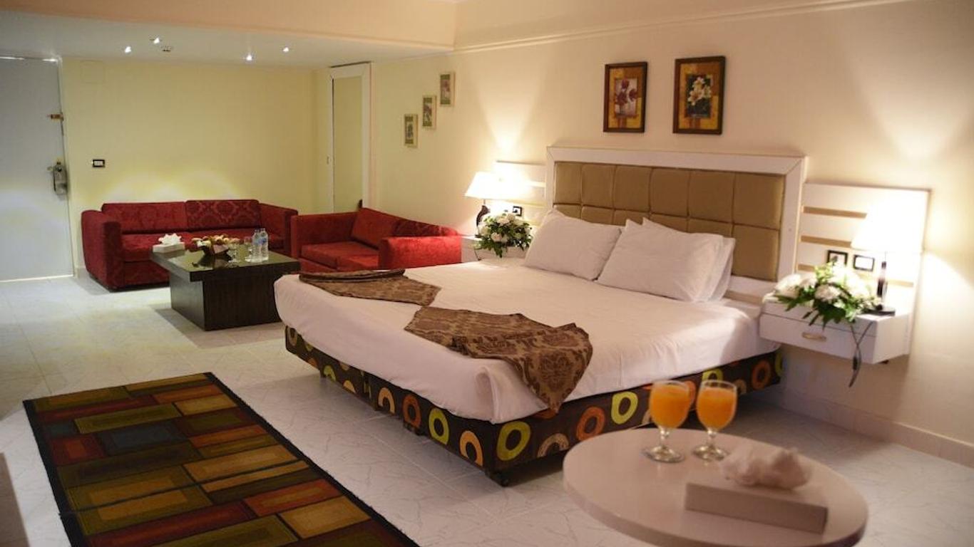 Kanzy Hotel