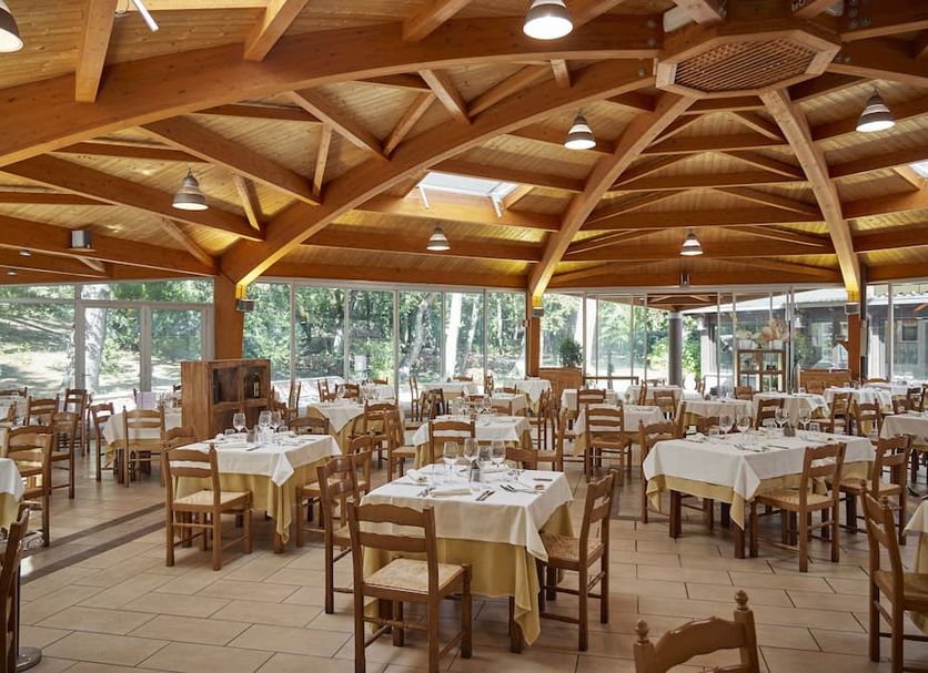 Εστιατόριο Φωτογραφία