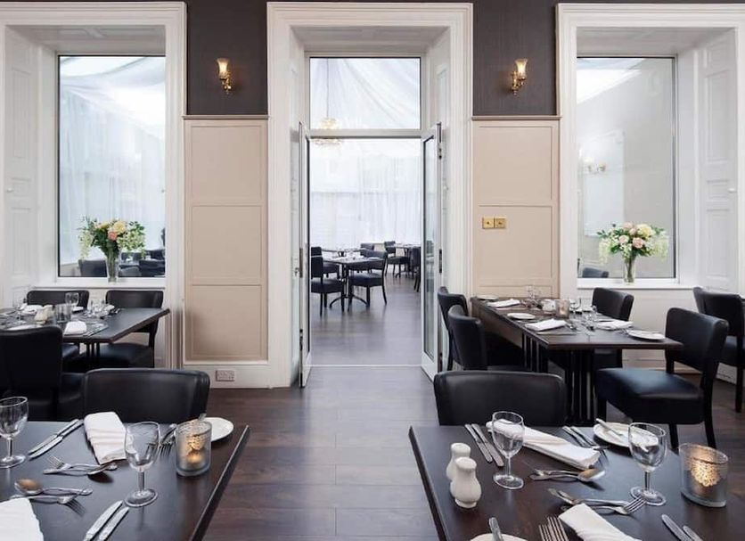 Εστιατόριο Φωτογραφία