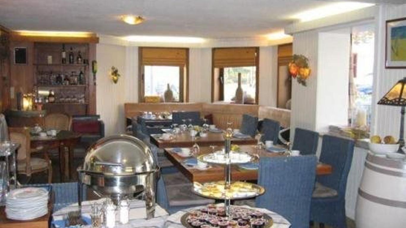 Hotel Montana