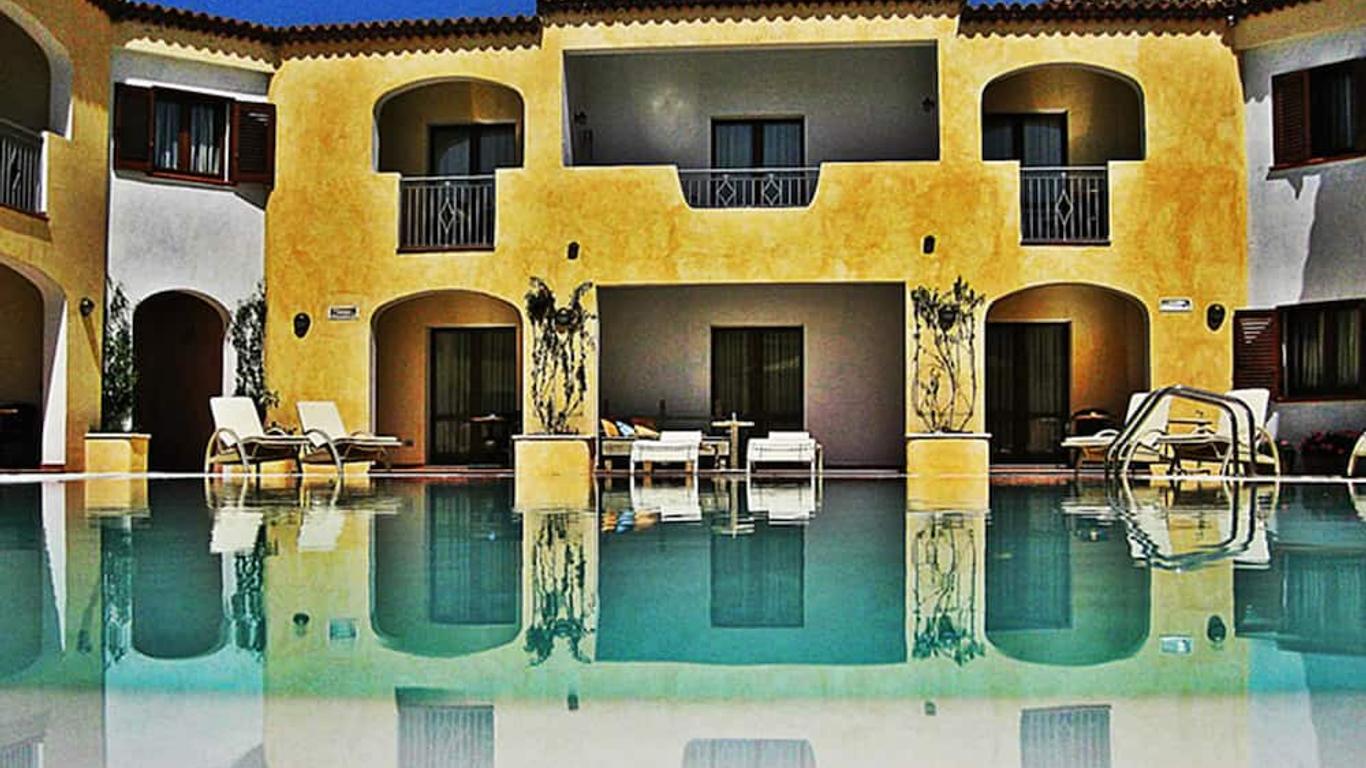 Hotel Monti Di Mola