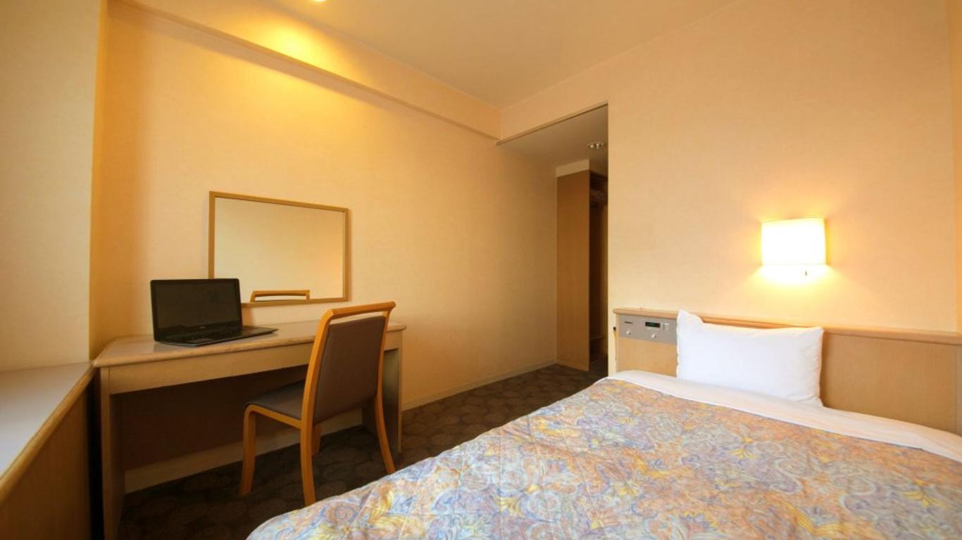 Mito Hotel Season