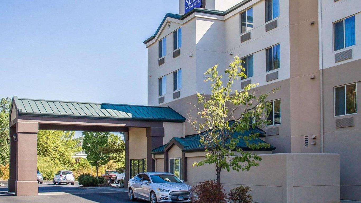 Sleep Inn and Suites Roseburg North Near Medical Center