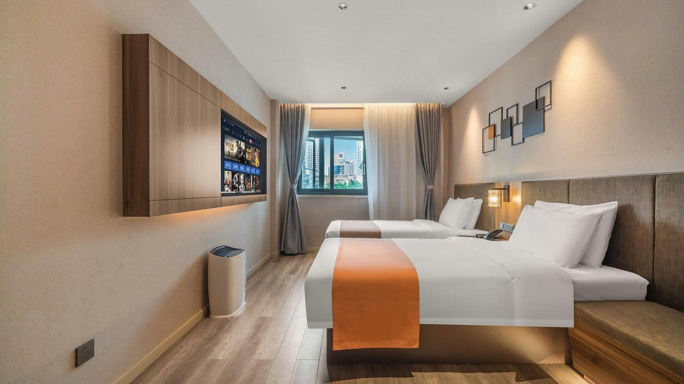 Home Inn Plus Chongqing Niujiaotuo Light Rail Station Liziba