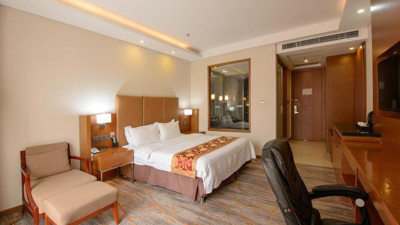 Yatai Hotel
