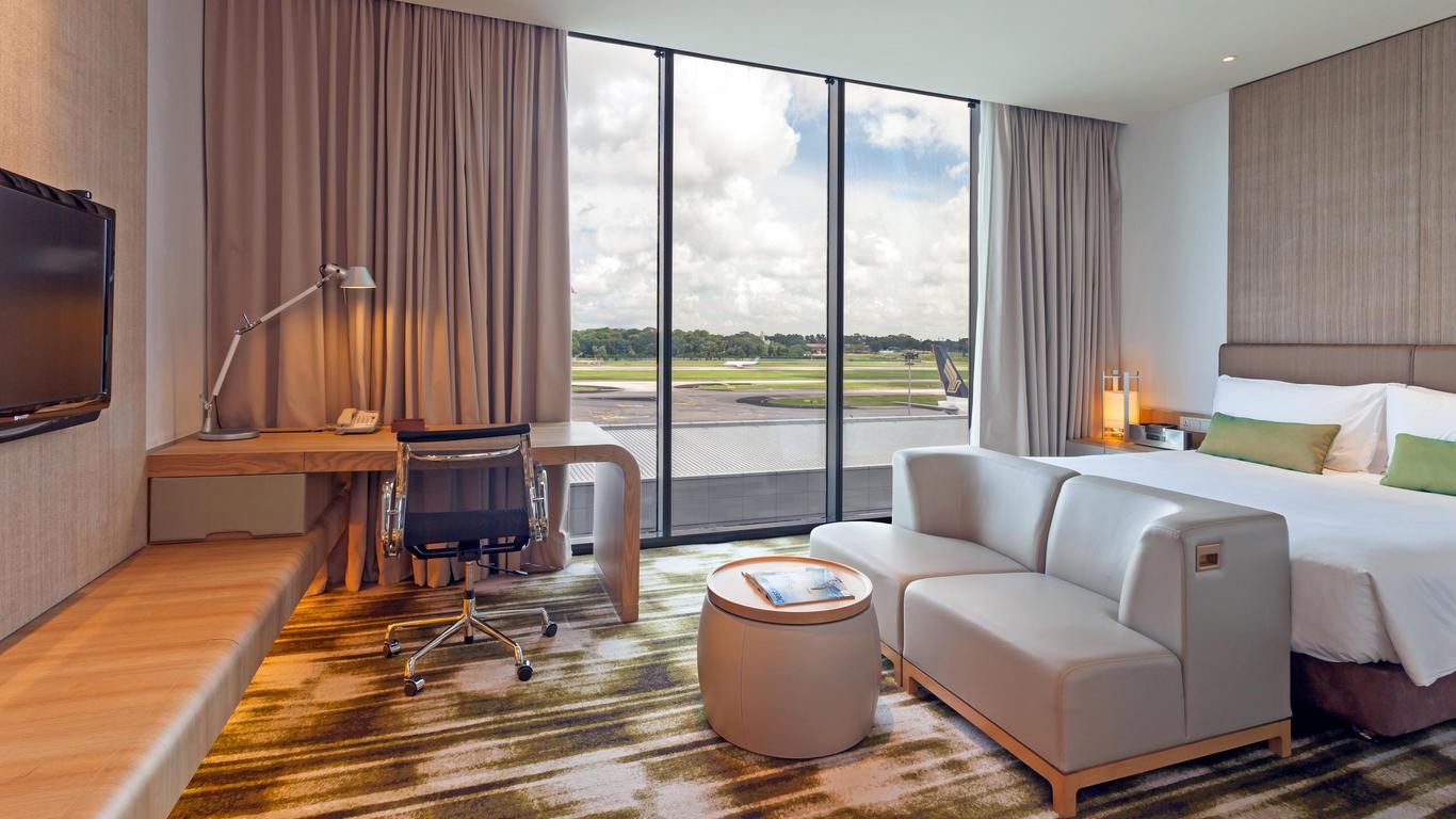 Crowne Plaza Changi Airport