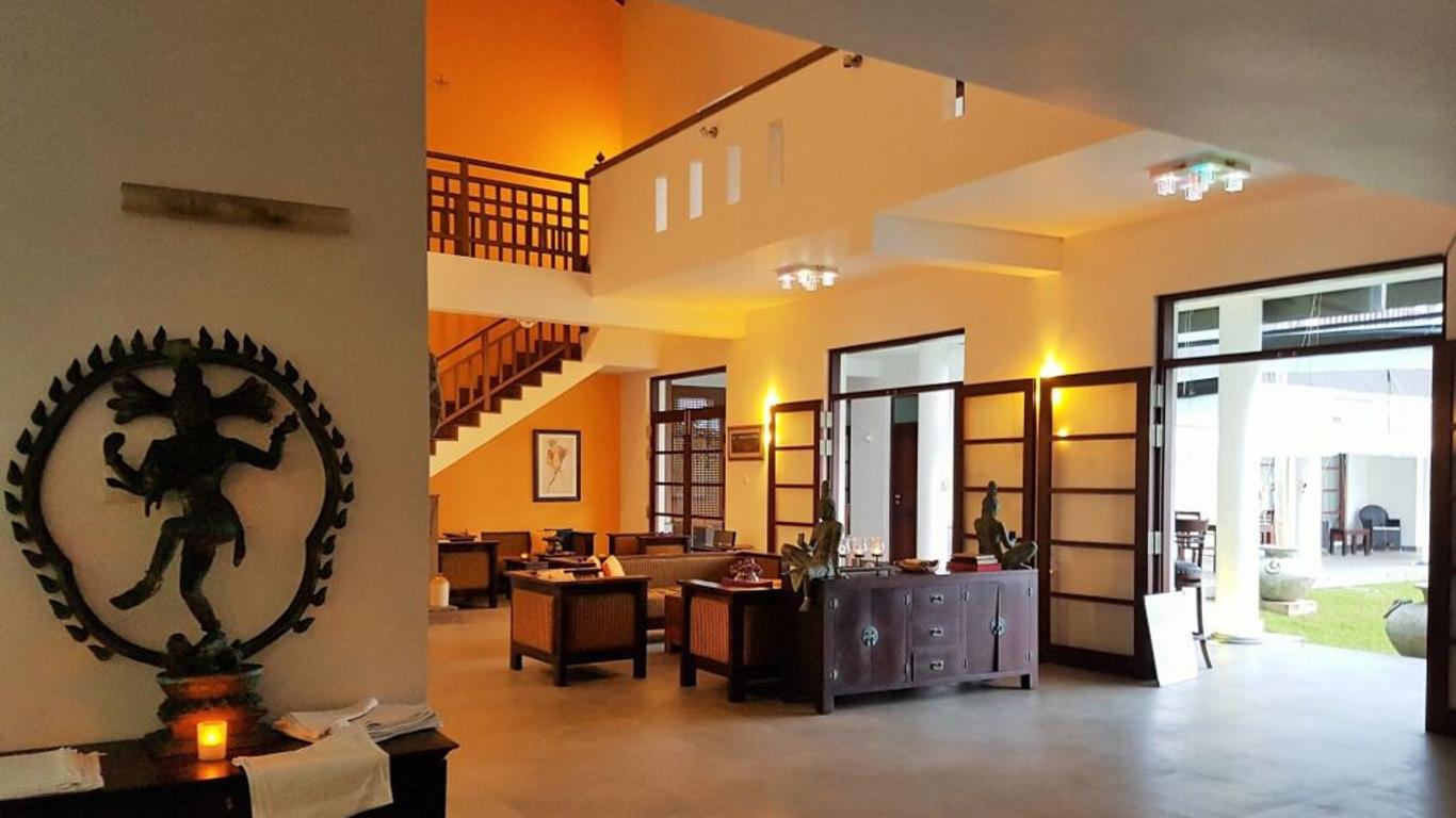 Imagine Villa Hotel