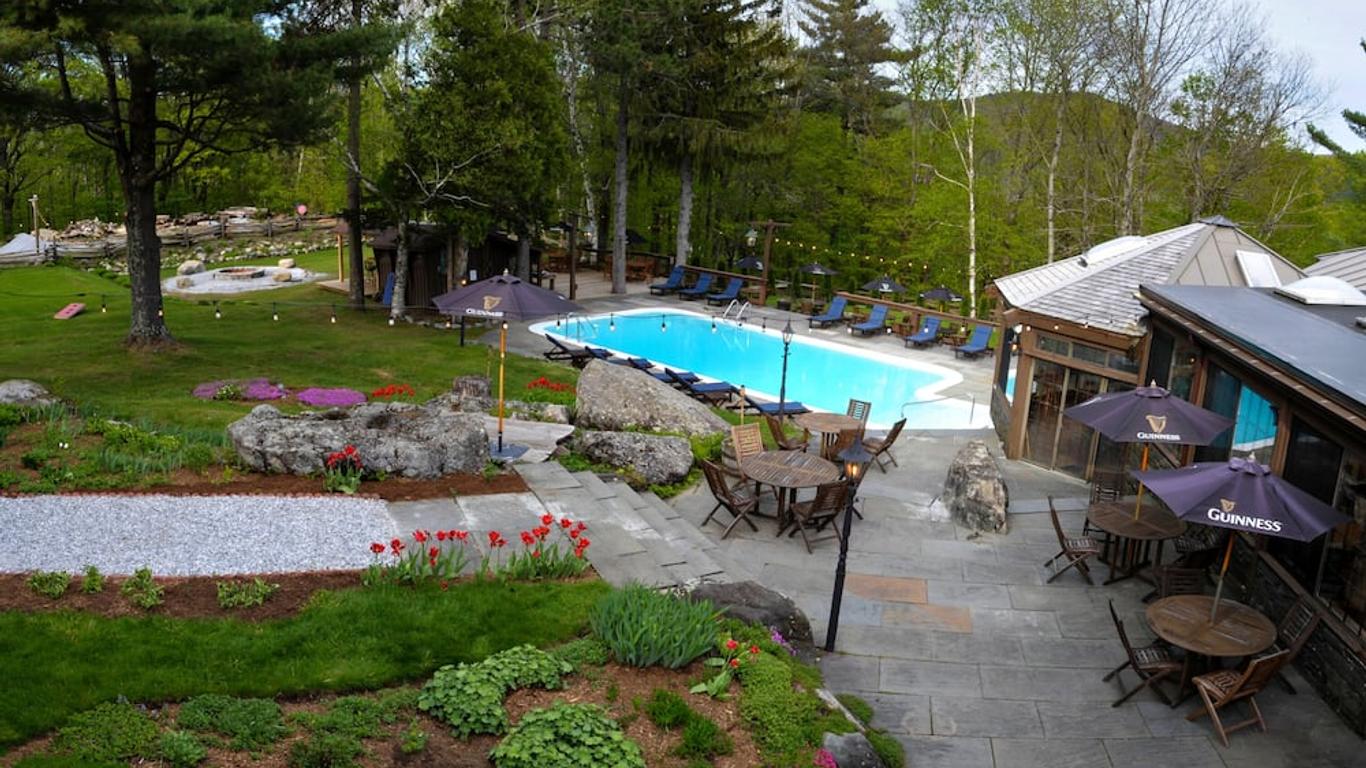 Summit Lodge