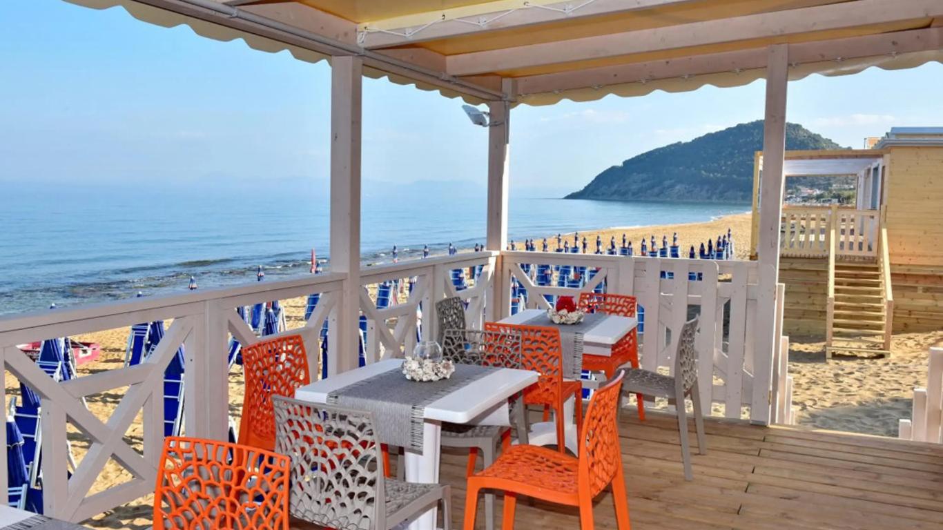 Hotel Costa d'Oro