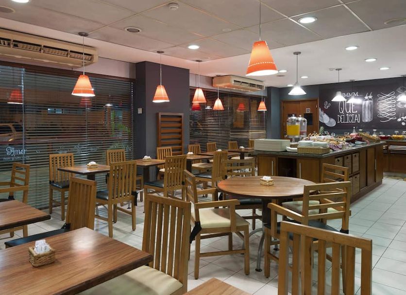 Εστιατόριο Φωτογραφία