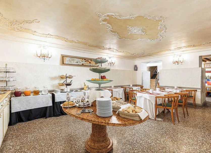 Εστιατόριο Φωτογραφία