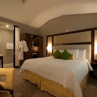 Almond Tree Inn - Adults Only