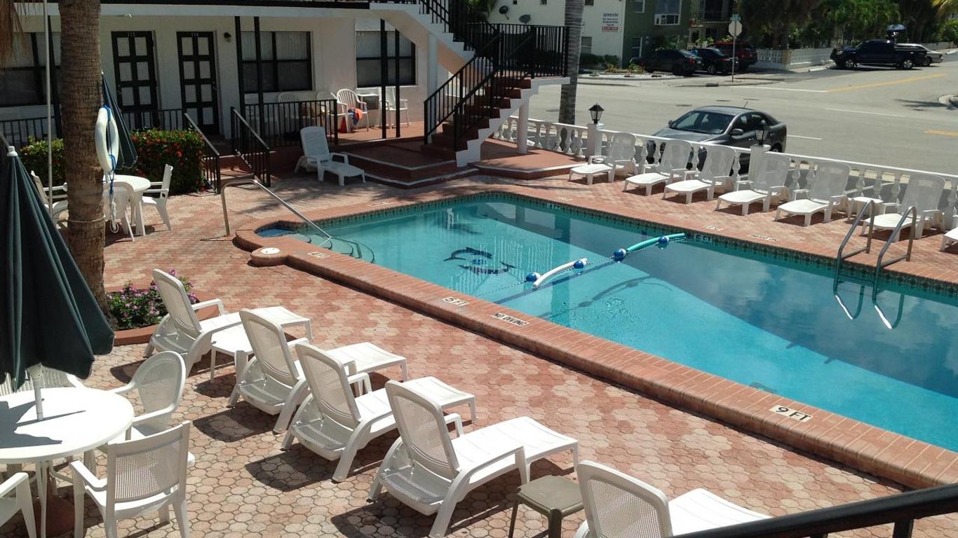 Napoli Belmar Resort
