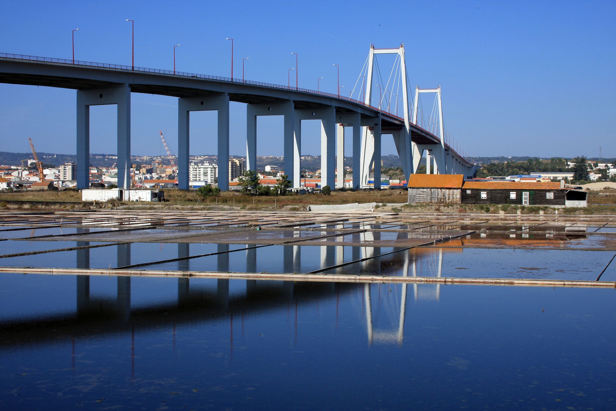 &Xi;&epsilon;&nu;&omicron;&delta;&omicron;&chi;&epsilon;ί&alpha; &sigma;&tau;&eta;&nu; &pi;ό&lambda;&eta; Figueira da Foz